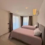 Sa Apartments! Cleopatra Luxury Apartment