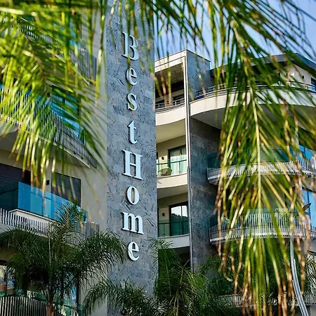 Sa Apartments! Luxury With Private Apartament