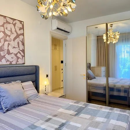 Lejlighed Sa Apartments! Luxury With Private