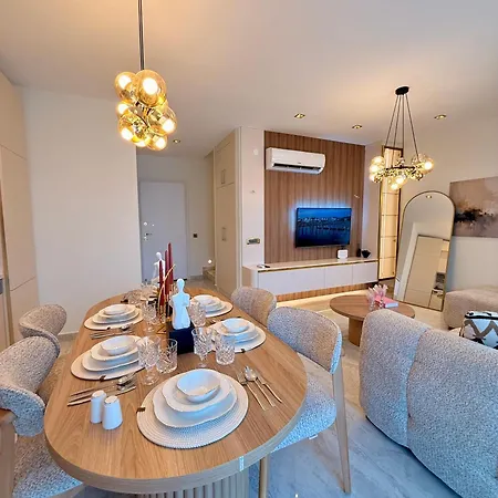 Lejlighed Sa Apartments! Luxury With Private